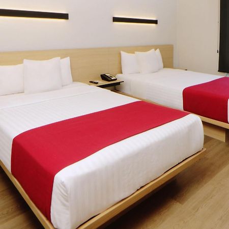 City Express By Marriott Nuevo Laredo Exterior photo