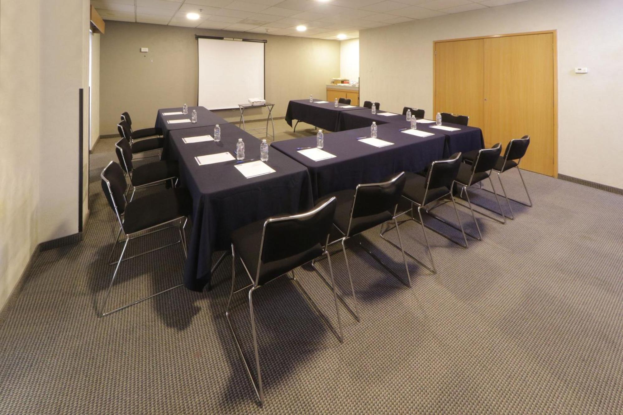 City Express By Marriott Nuevo Laredo Exterior photo